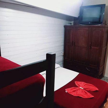 Hotel Pousada Viver Capsula Bauru Zimmer foto